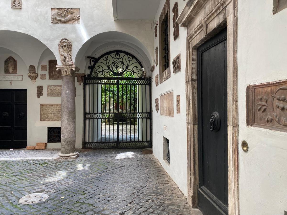 Rome Center, Luxury & History In Via Monserrato المظهر الخارجي الصورة