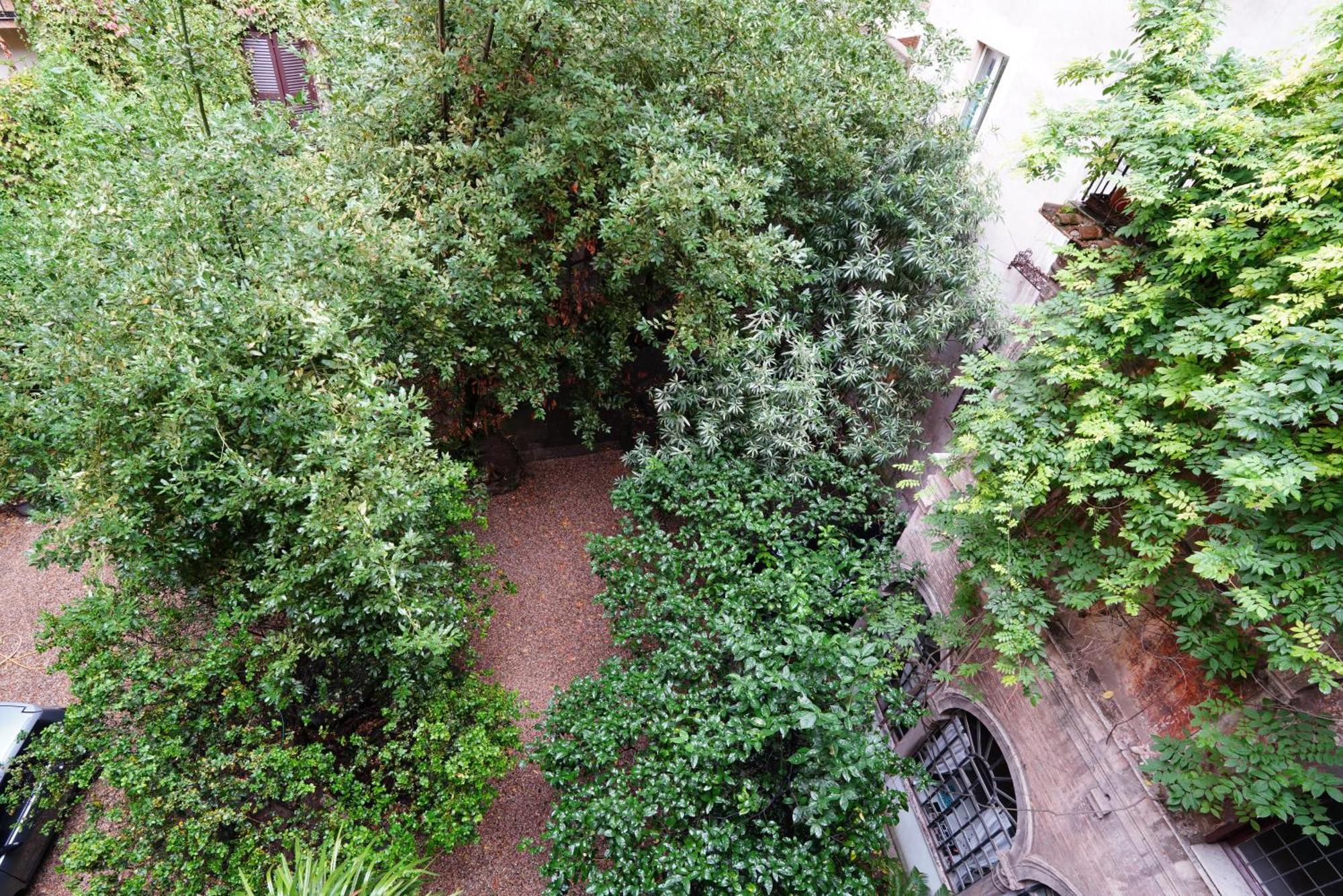 Rome Center, Luxury & History In Via Monserrato المظهر الخارجي الصورة